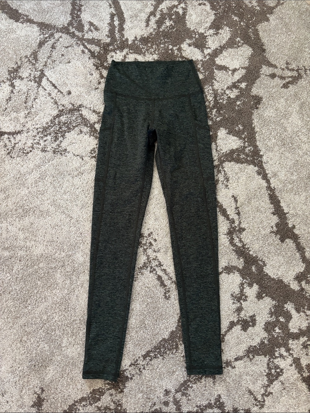 OFFLINE - By Aerie Dark Heather Green High-Rise Pocket Leggings!!